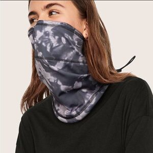 NEW VICTORIAS SECRET PINK GREY FACE AND NECK COVER MASK FILTER POCKET ADJUSTABLE
